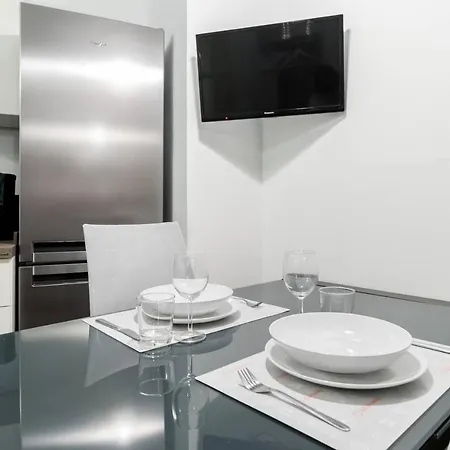Apartment Italianway - Mantegna 9 Milan