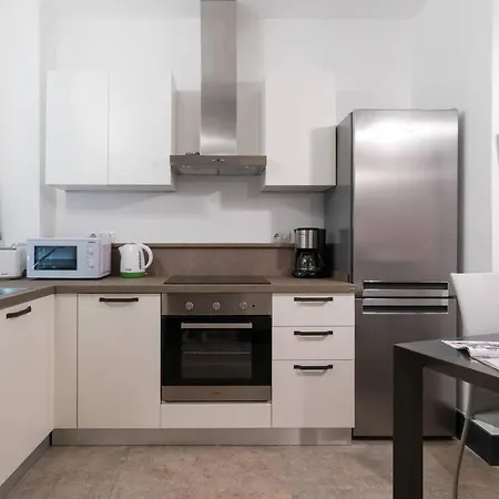 Apartment Italianway - Mantegna 9
